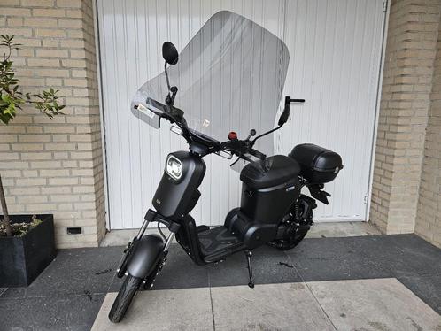 IVA E-go S2 elektrische scooter, Fietsen en Brommers, Snorfietsen en Snorscooters, Zo goed als nieuw, Overige merken, Elektrisch