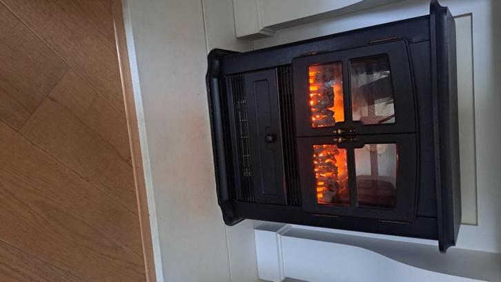 Sfeerhaard, Huis en Inrichting, Haarden, Zo goed als nieuw, Elektrische haard, Ophalen