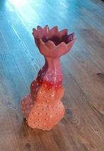 Bijzondere tulpenvaas, Overige kleuren, Aardewerk of Porselein, Ophalen of Verzenden, Zo goed als nieuw