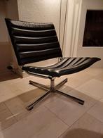 Draaistoel  zwart leer."Hülsta", Huis en Inrichting, Stoelen, Zwart, Leer, Ophalen of Verzenden, Zo goed als nieuw
