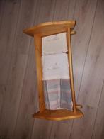 houten speelgoed, Wieg met pop, Kinderen en Baby's, Speelgoed | Houten speelgoed, Ophalen, Gebruikt, Overige typen