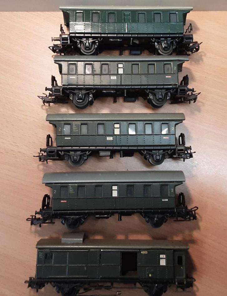 5 Marklin rijtuigen., Hobby en Vrije tijd, Modeltreinen | H0, Zo goed als nieuw, Wagon, Wisselstroom, Märklin, Ophalen of Verzenden