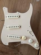 Stratocaster loaded slagplaat/pickguard, Ophalen, Zo goed als nieuw, Elektrische gitaar