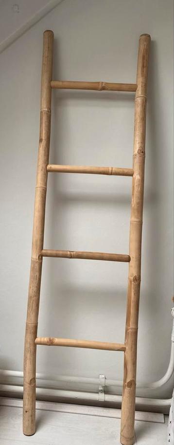 Bamboe Ladder - Decoratief & Functioneel beschikbaar voor biedingen