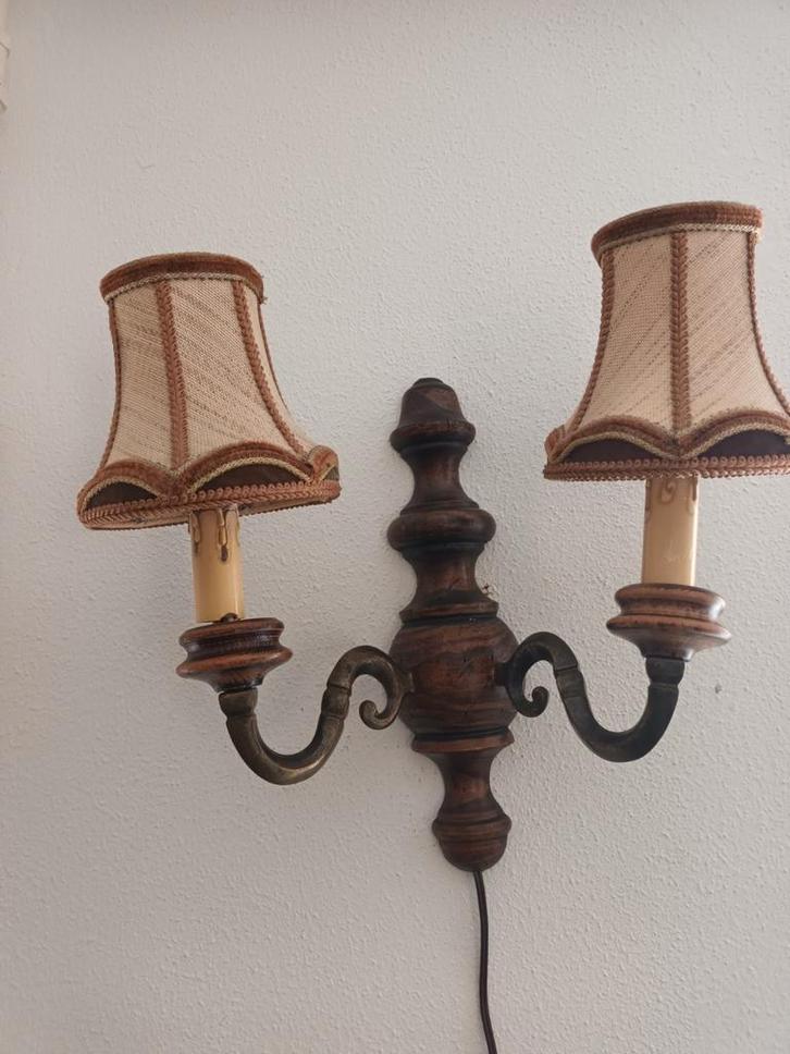 Vintage Wandlamp met Stoffen Kappen, Diversen, Rommelmarktspullen, Gebruikt, Ophalen of Verzenden