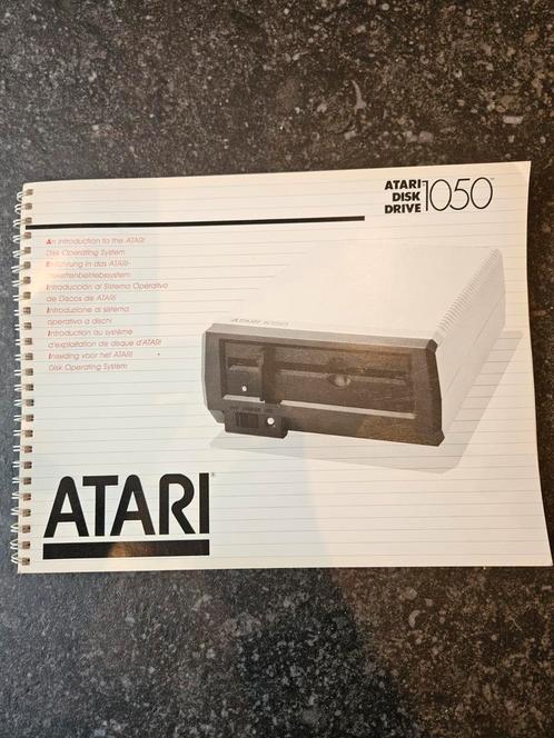 Atari Collectie Jaren '80 - Handleidingen, Boeken, T-shirt, Boeken, Informatica en Computer, Gelezen, Hardware, Ophalen of Verzenden