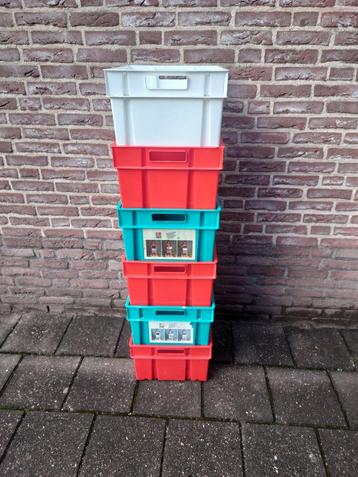 krat Flair stapelbaar nestbaar  beschikbaar voor biedingen