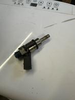 Injector 2.0TFSI BWA/AXX ea113, Gebruikt, Volkswagen, Ophalen of Verzenden, Volkswagen