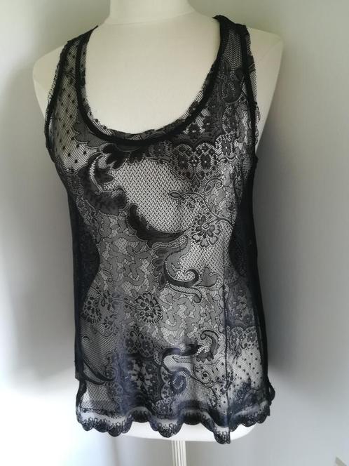 MANGO Basic top zwart met open kanten bloem maat M - nieuw -, Kleding | Dames, Tops, Zo goed als nieuw, Maat 38/40 (M), Zwart