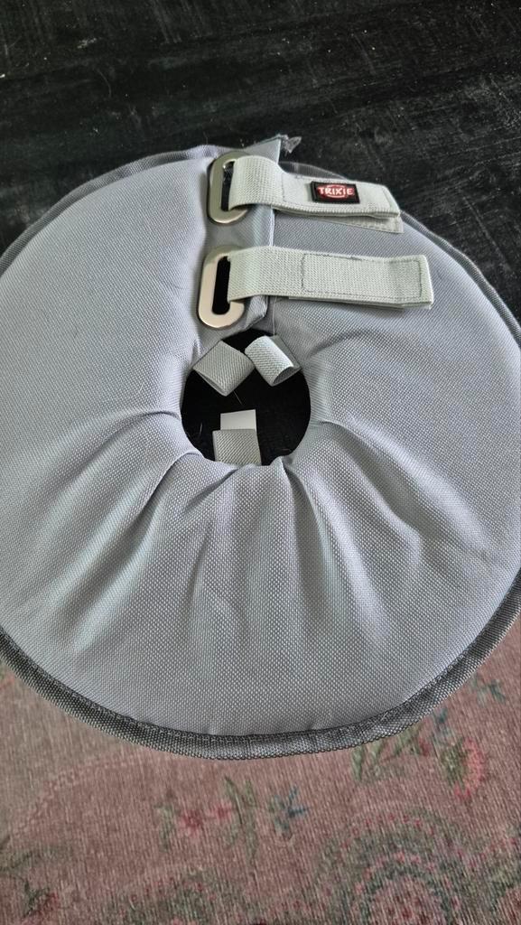 Trixie Beschermkraag Polyester / Schuimstof Grijs XS 23-27 x, Dieren en Toebehoren, Honden-accessoires, Nieuw, Ophalen of Verzenden