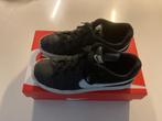 Nike court royale zwart wit maat 36 gedragen staat!, Gebruikt, Jongen of Meisje, Schoenen, Ophalen of Verzenden