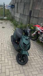 Zip 125cc brom zonder wok, Fietsen en Brommers, Scooters | Piaggio, Ophalen of Verzenden, Zo goed als nieuw, Benzine, Zip