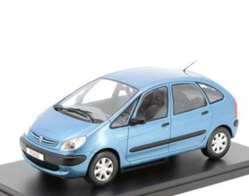 CITROEN Xsara Picasso blauw 1994 SCHAAL 1:24 WB124233 beschikbaar voor biedingen