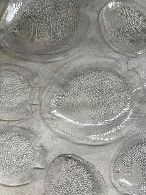 Vintage arcoroc glazen visschalen set van 8 - 33 cm & 44 cm, Huis en Inrichting, Woonaccessoires | Schalen en Manden, Zo goed als nieuw