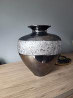 Todo Mundo Vaas Grijs - 35cm, Overige kleuren, Aardewerk of Porselein, Ophalen of Verzenden, Zo goed als nieuw