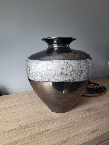 Todo Mundo Vaas Grijs - 35cm beschikbaar voor biedingen