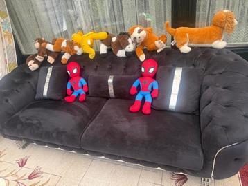 Bankstel 2-zits beschikbaar voor biedingen