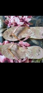 uggs slippers mt 38, Slippers, UGG, Ophalen of Verzenden, Gedragen