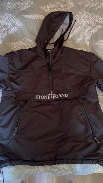 Stone island jas beschikbaar voor biedingen