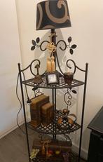 Smeetijzer rek met decoratie compleet, Huis en Inrichting, Woonaccessoires | Etagères, Ophalen, Zo goed als nieuw