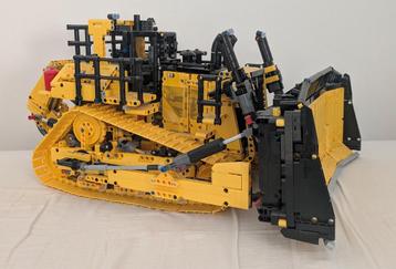 Lego Technic Bulldozer D11 - Complete Set beschikbaar voor biedingen