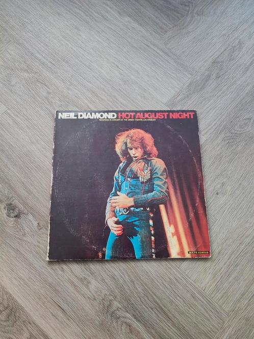 Neil Diamond – Hot August Night Italiaanse persing, Cd's en Dvd's, Vinyl | Rock, Zo goed als nieuw, Poprock, 12 inch, Ophalen of Verzenden