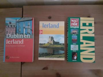Ierland * pakket van 3 reisgidsen beschikbaar voor biedingen