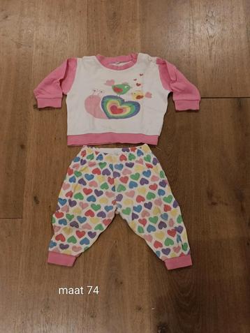 Pyjama setje maat 74 beschikbaar voor biedingen