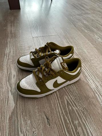 Nike Dunk Low Retro 44,5 Pacific Moss beschikbaar voor biedingen