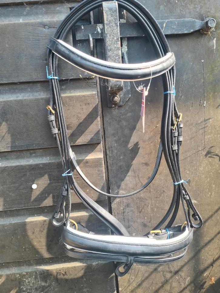 Nieuwe hoofdstellen !  Maat cob!!, Dieren en Toebehoren, Paarden en Pony's | Hoofdstellen en Tuigage, Zo goed als nieuw, Ophalen of Verzenden