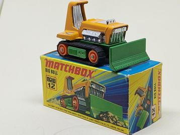 BIG BULL MATCHBOX No12 UIT 1975 ONBESPEELD MET DOOSJE beschikbaar voor biedingen