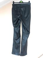 Zwarte Faux Lederen Broek M, Maat 38/40 (M), Zwart, Ophalen of Verzenden, Zo goed als nieuw