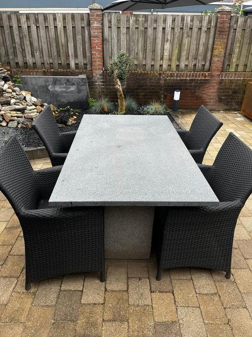 Natuurstenen tuinset, Tuin en Terras, Tuinsets en Loungesets, Gebruikt, Tuinset, Overige materialen, 4 zitplaatsen, Ophalen