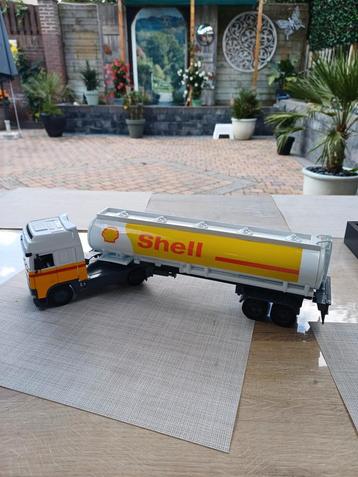 DAF 95XF Shell Tankwagen - Verzamelaarsobject beschikbaar voor biedingen