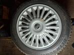 4x Volvo lichtmetalen velgen 15 inch – incl winterbanden, Auto diversen, Wieldoppen, Ophalen of Verzenden, Gebruikt