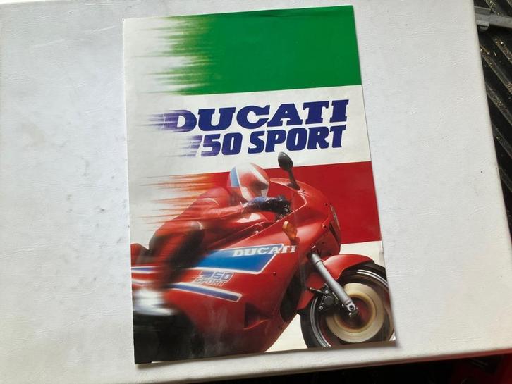 Originele nieuwe folder Ducati 750 Sport, Motoren, Handleidingen en Instructieboekjes, Ducati, Ophalen of Verzenden