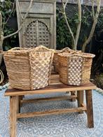 Mand met touw uit Bali Indonesie Ibiza Boho inrichting, Huis en Inrichting, Woonaccessoires | Schalen en Manden, Verburgt Vintage