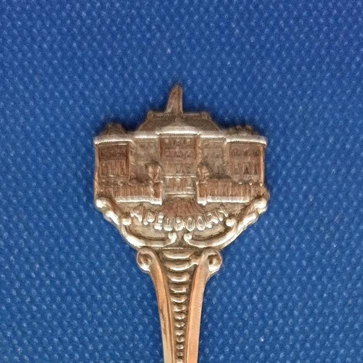 verzilverd lepeltje Paleis Het Loo, Apeldoorn (HH90), Antiek en Kunst, Antiek | Bestek, Ophalen of Verzenden