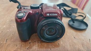 Nieuw: Kodak Pixpro AZ255 Compact Camera Rood beschikbaar voor biedingen