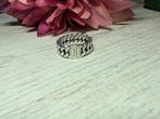 Buddah to Buddha Ring, Sieraden, Tassen en Uiterlijk, Ringen, Ophalen, 18 tot 19, Zo goed als nieuw, Dame
