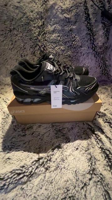 Asics gel kayano 14 zwart zilver maat 44,5 beschikbaar voor biedingen