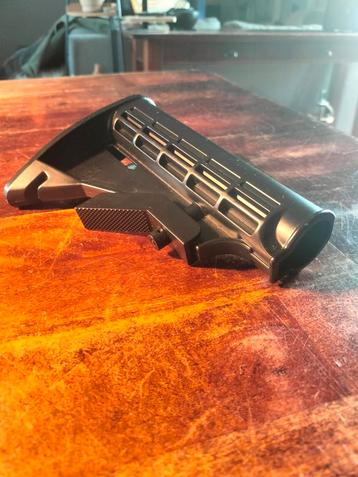 H&K airsoft lichte butt stock matt zwart voor M4 modellen beschikbaar voor biedingen