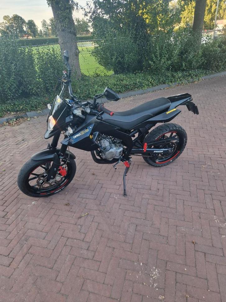 Derbi drd evo limited, Fietsen en Brommers, Brommers | Derbi, Ophalen