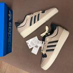 EU 42 - Adidas Rivalry 86 Low ‘blue spark aluminum’, Kleding | Heren, Schoenen, Overige kleuren, Verzenden, Nieuw, Sneakers of Gympen