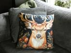 sierkussen hert, Huis en Inrichting, Woonaccessoires | Kussens, Ophalen of Verzenden, Nieuw, Overige kleuren, Vierkant