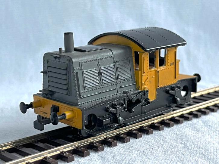 Roco 4153B NS 281 Sik *DUMMY*, Hobby en Vrije tijd, Modeltreinen | H0, Gebruikt, Locomotief, Gelijkstroom, Roco, NS, Ophalen of Verzenden