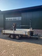 Anssems aanhanger met hydraulische kraan, Ophalen