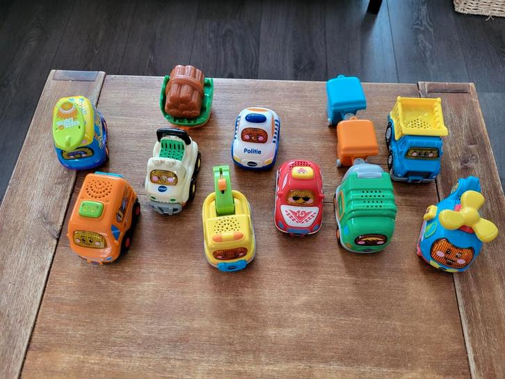 Toet Toet Auto's set met looping, garage en wegdelen, Kinderen en Baby's, Speelgoed | Overig, Gebruikt, Jongen of Meisje, Ophalen
