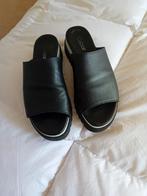 Prachtige slippers van gabor maat 6, Kleding | Dames, Schoenen, Slippers, Zwart, Gabor, Ophalen of Verzenden