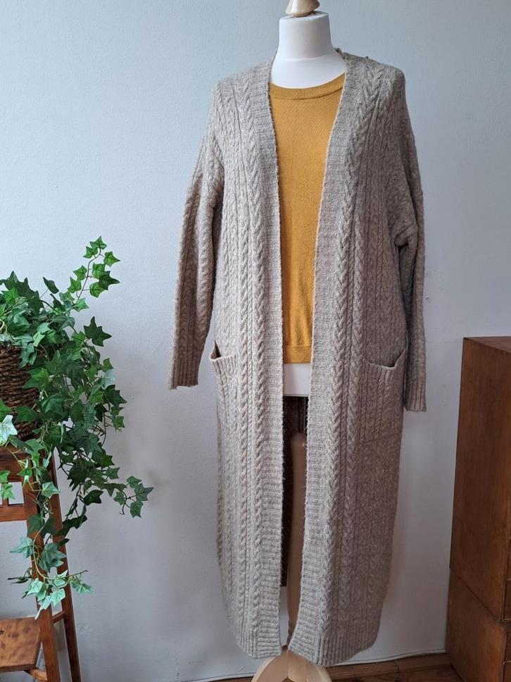 Prachtig lang en warm kiezelkleurig vest van Herrlicher, Kleding | Dames, Truien en Vesten, Zo goed als nieuw, Maat 38/40 (M)